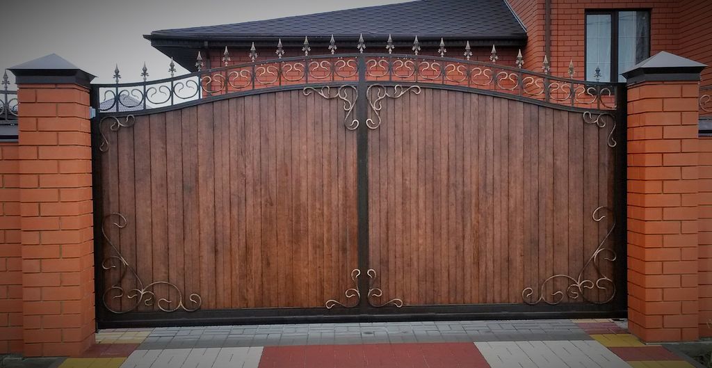 Купить простые ворота для дома: советы по выбору, установке и уходу в Ленинске-Кузнецком от 32679 руб | ВоротМастер-Лнн